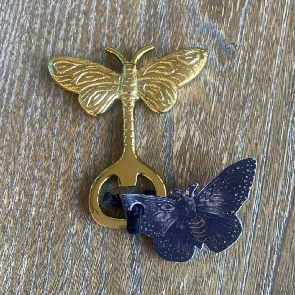 ANTHROPOLOGIE CATHERINE MARTIN MOTH / BUTTERFLY BOTTLE OPENER WHIMSICAL BAR NEW